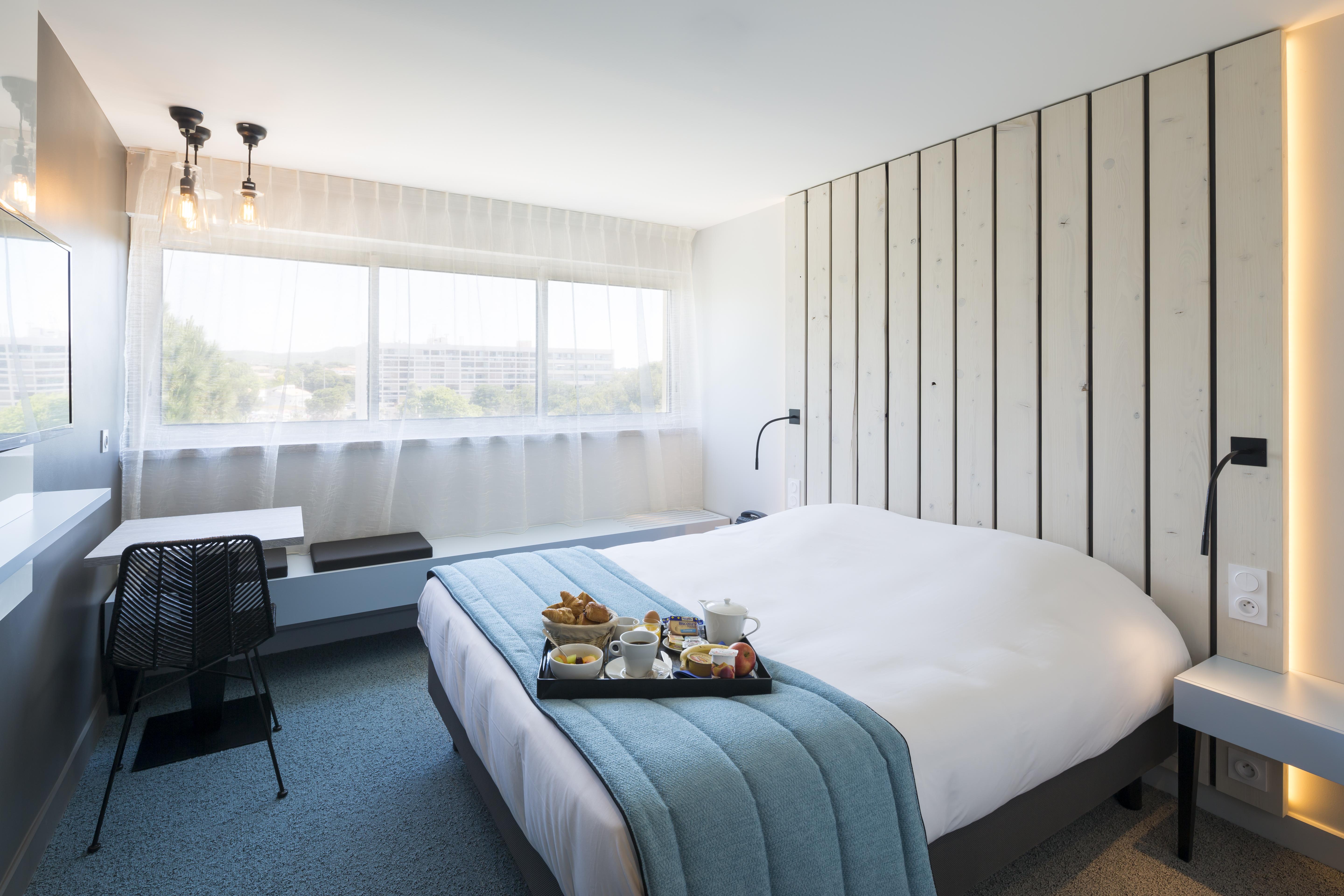 Logis Hotel Les Pins - Operalia Balaruc-les-Bains Zewnętrze zdjęcie