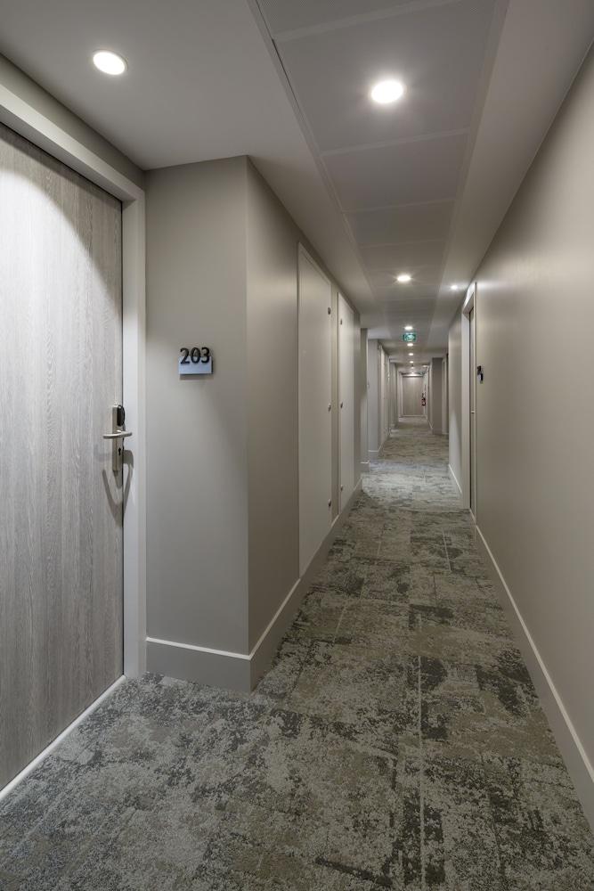 Logis Hotel Les Pins - Operalia Balaruc-les-Bains Zewnętrze zdjęcie